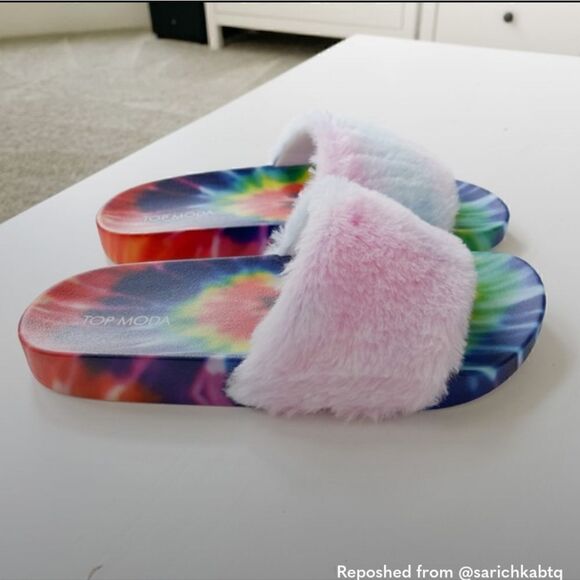 Top Moda Rainbow Plush Slide Sandal Cab-99 - Picture 8 of 8